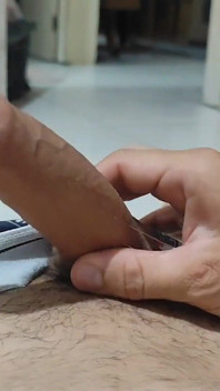 Multiple Orgasm in Manual Massage on the Glans.