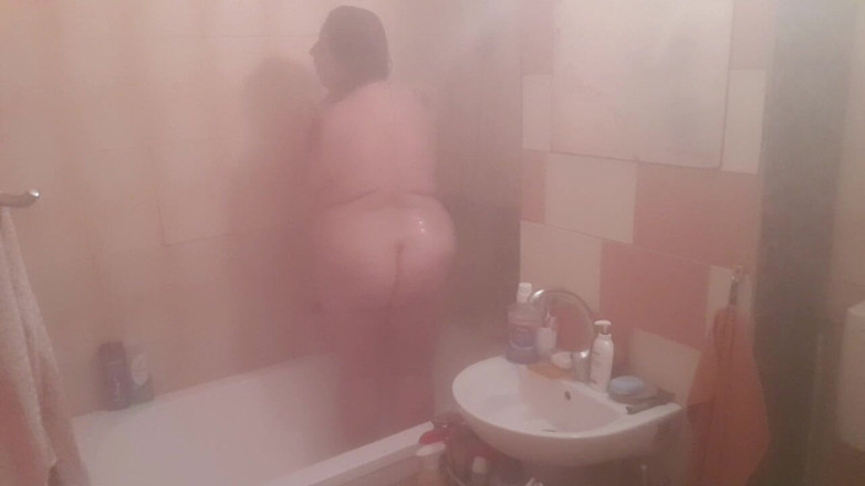 LoraBbw: Voyour bekommt Überraschung / stiefsohn beobachtet mich