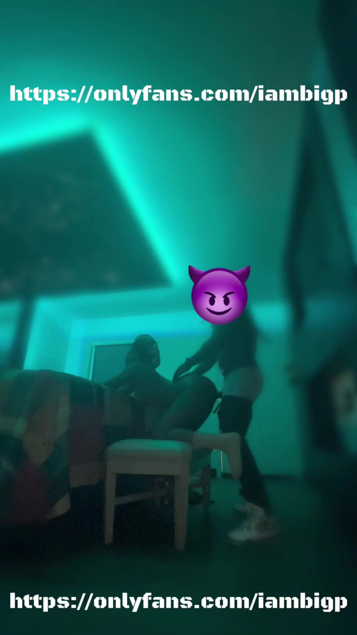 Big P Hef: Lubi twerkować, zanim się pieprzy