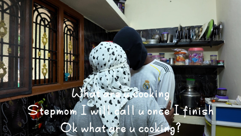 Tamilmalkova2: Seducing Stepmom