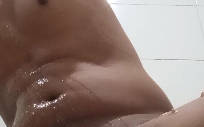 Steven slave: Kokhalzen in toilet