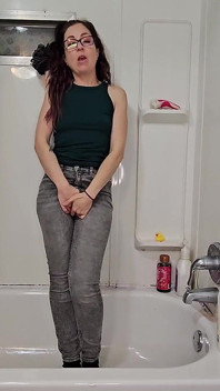 How Many Times Can You Cum and Pee in 5 Mins?