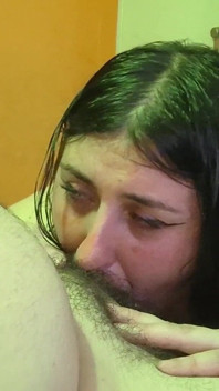 BBW Deepthroating Dick- Amateur Couple