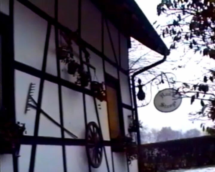 GERMAN PORN CLASSICS: Vlhké štěrbiny