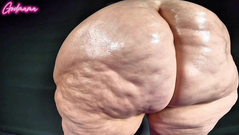 GODMAMA: Super Cellulite Ass