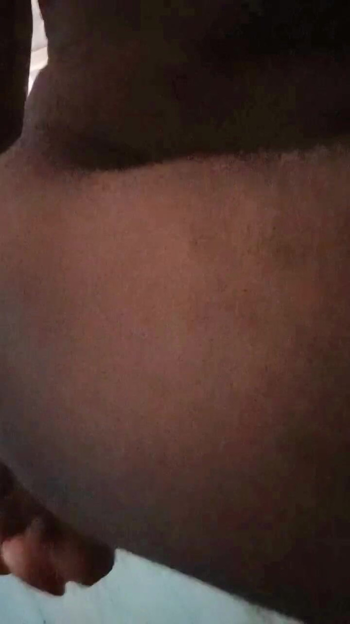 Kamu: Seks dubur bilik air