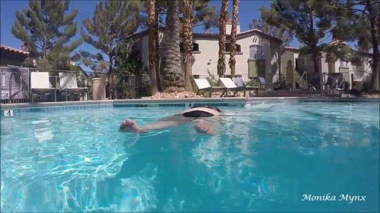 BBW Pleasures: SSBBW floating in pool