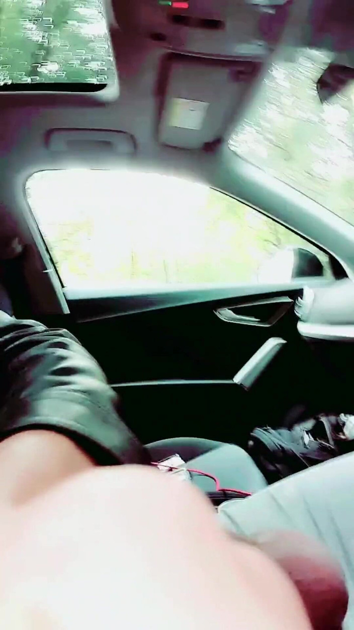 Slutboyben: Slutboyben Cam4 Sexy Cestovní Kočka Vystavena na Schwerin B321 Parkování...