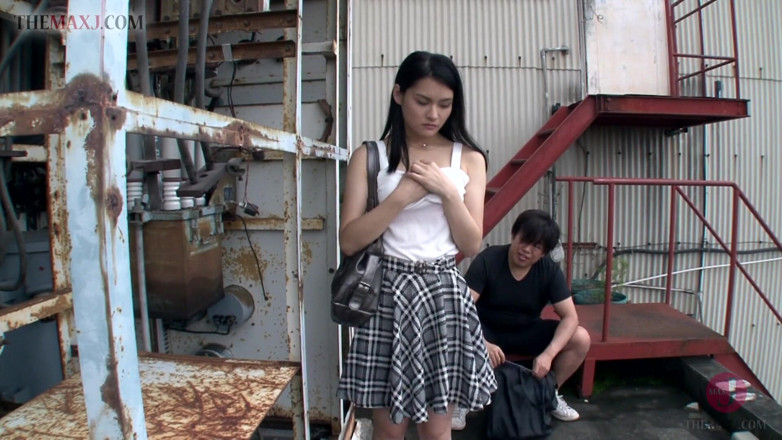 Asian happy ending: Roztomilý Asiat saje svého ptáka v detailním POV