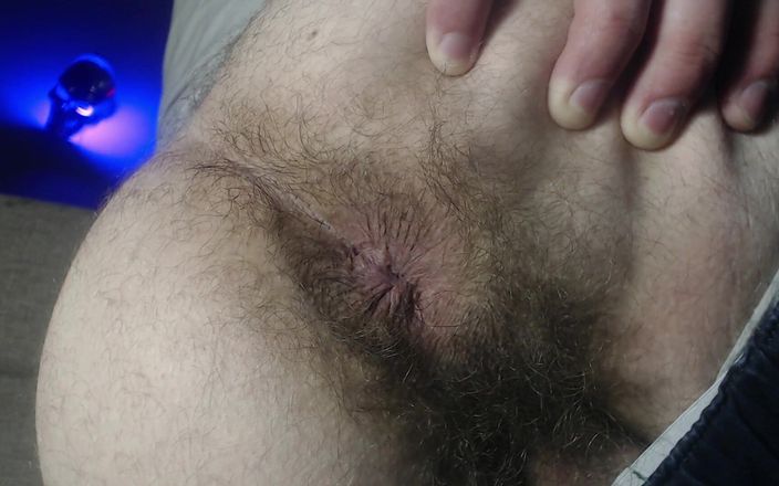 Hunky time: Suculenta bunda hetero e peluda