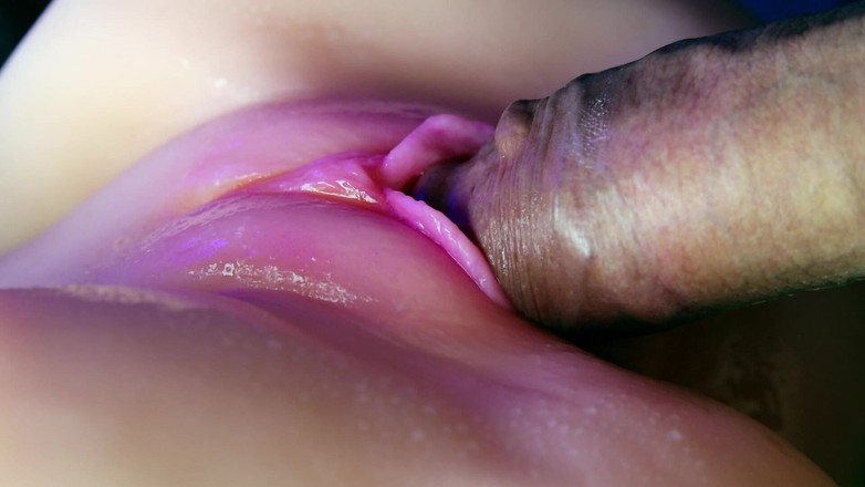 SEXY_GUYBEST: ジューシーマンコ接写で巨根の精子の一部を吸収してズルズル!