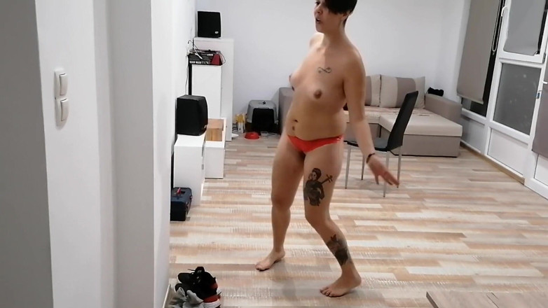 bekycarril: Striptease de Beky