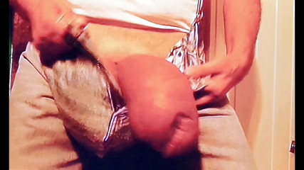 Monster_Meat_: Draußen und in jeans hüpfen