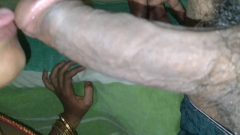 Shahilsingh119: Kakak ipar india yang super sange ini lagi memeknya habis-habisan...