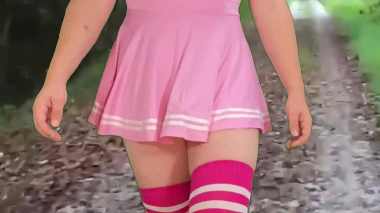 Lucas Nathan King: 冒险在树林里散步