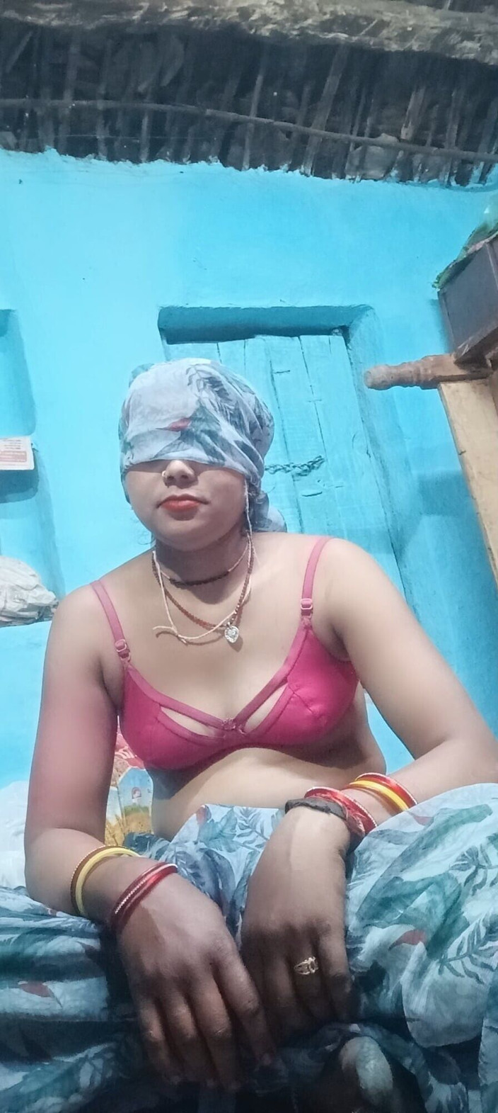Pujasho: Stepsister Left at Night
