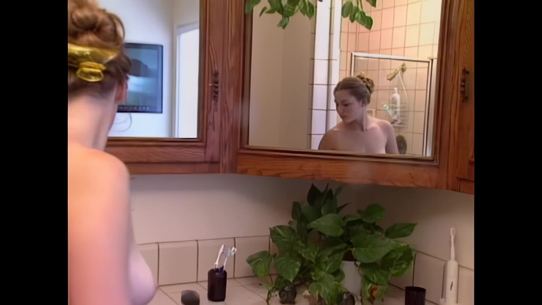 RATATATA!: De hete seksuele geheimen van een jonge Aurora Snow