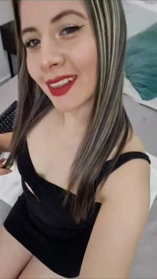Bella Madison: Sexy Model Webcam Show