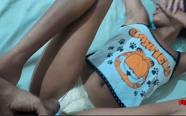 LeoOgro: Tuve que correrme en la boca de mi hijastra