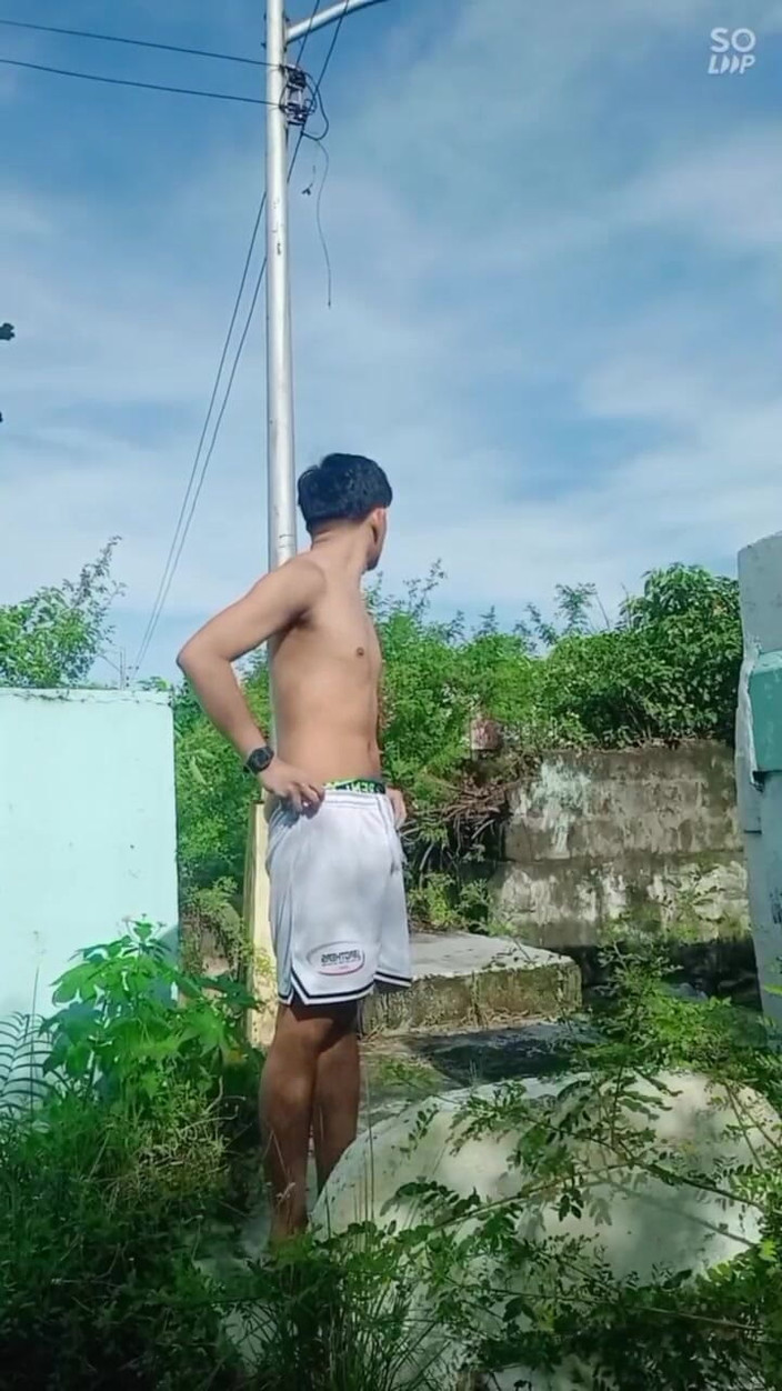 Rent A Gay Productions: Pinoy Твинк сессия на улице