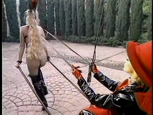 Tirrany Girls: Lesbian's enjoying some outdoor bondage