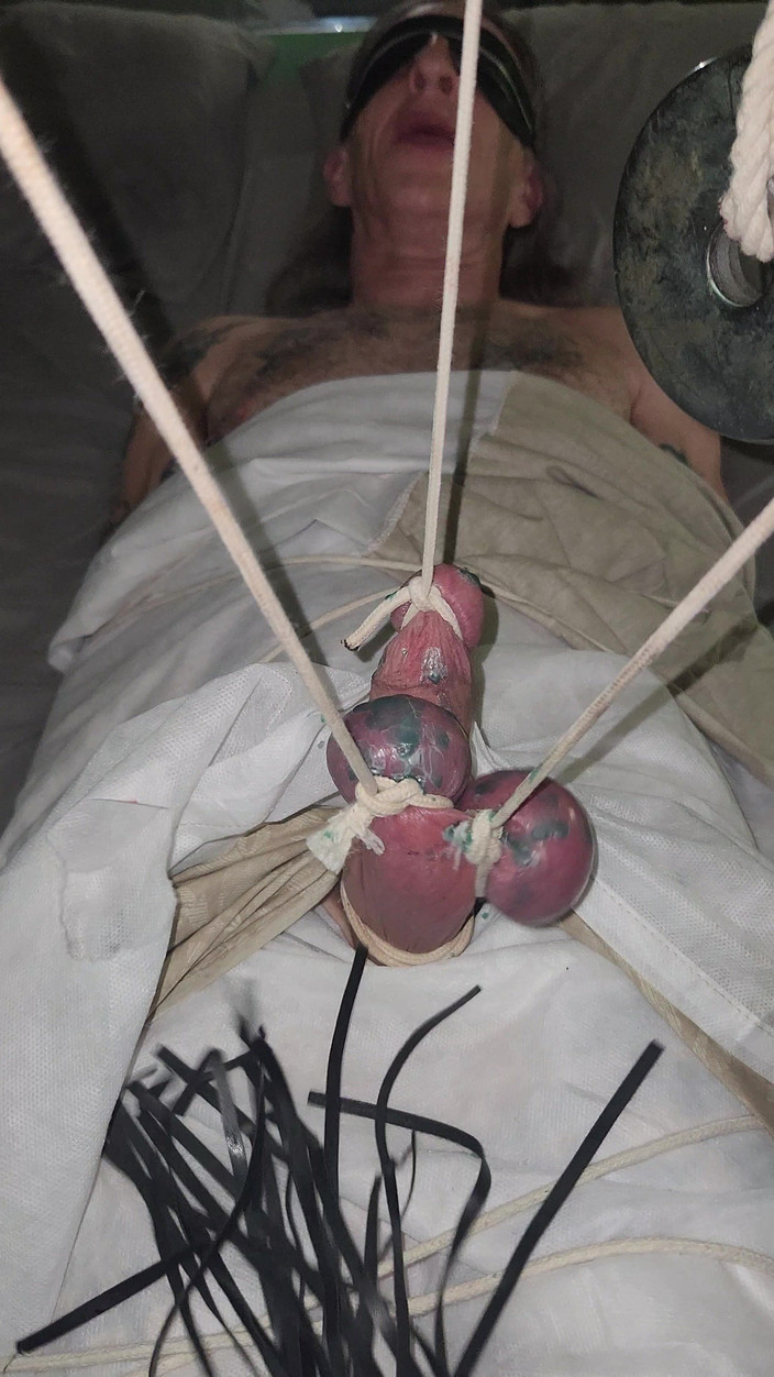 Goode Girl: Goode girl cbt sarılmış, ağırlıklı ve ağdalı