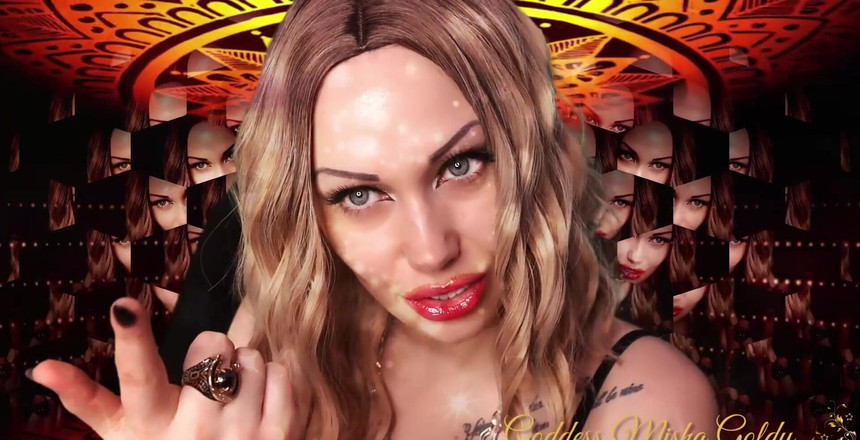 Goddess Misha Goldy: Se détendre! Écoutez et obéis ! Aujourd’hui, je vais te laver complètement...