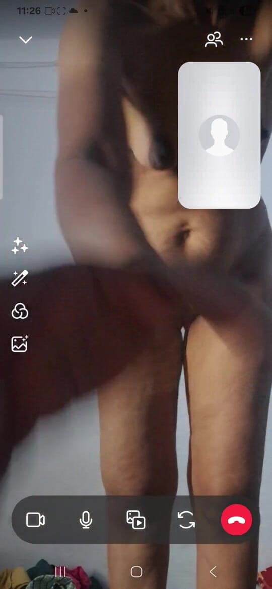 Jayaselvi: Tamil village tante sexy videoanrufdienst im telegramm