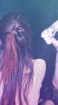 Marido Leva Esposa Pela Primeira Vez No Gloryhole Chupar E Foder Com Estranhos!