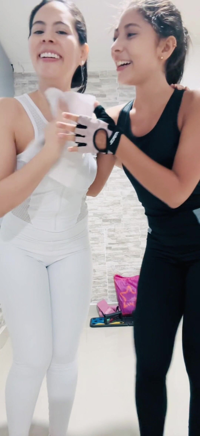 Vika_Sexting: Căldura ta mă cheamă