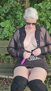 Fucked Myself with My Vibrator by the Mittelland Canal
