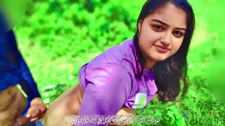 Your_aisha: Nevinná vesnická dívka desi poprvé má sex v džungli, vesnická...