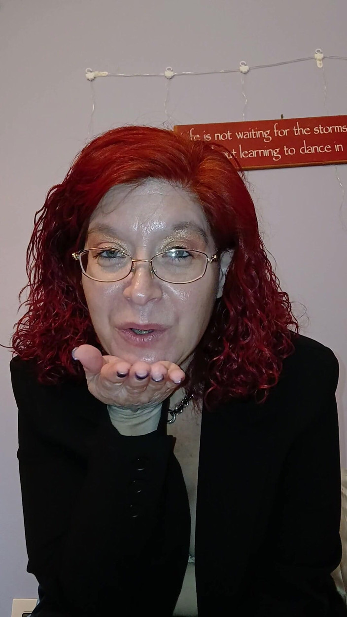 Elianna: Kebiasaan Rahasia Baru