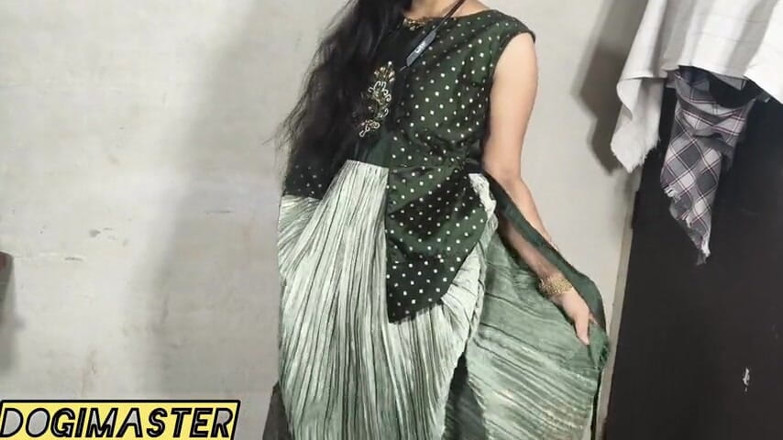 Dogimaster: Hot Indian Desi College Girl in Class Room