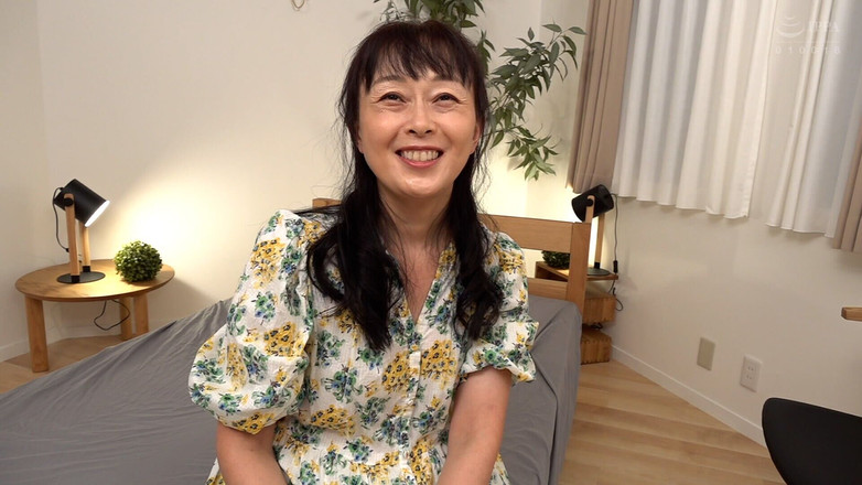 MBM3988: Vyvrcholení sexu, který exploduje radost ženy na falusu poprvé za 20 let...