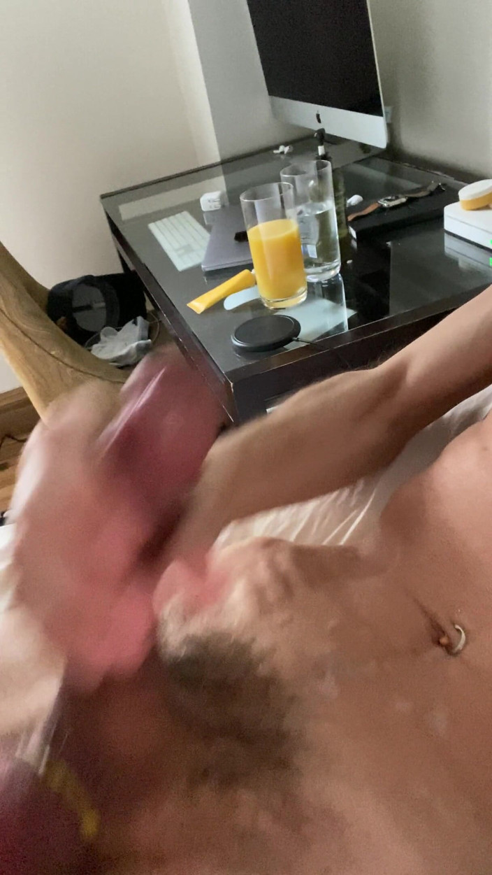 NYCTopBoy9: Monster cock throbbing