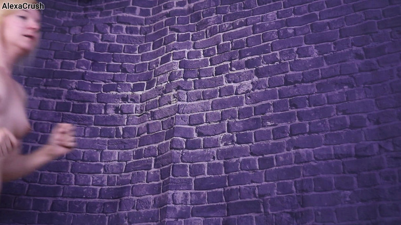 AlexaCrush: Accidentalmente nuda al colloquio di lavoro Enf