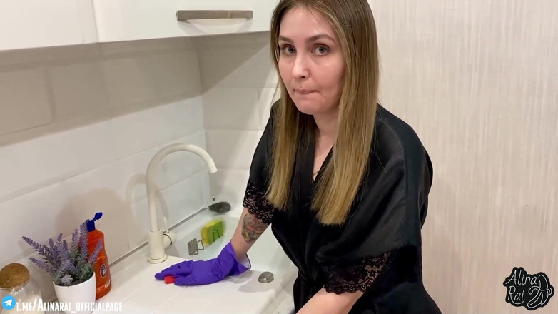 Alina Rai: Stiefmutter im auto nach dem fahrunterricht gefickt