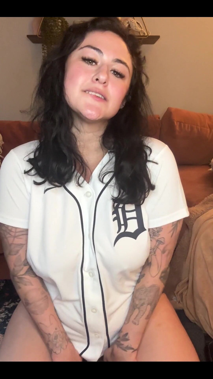 Josie Jaxxon: Go Tigers!