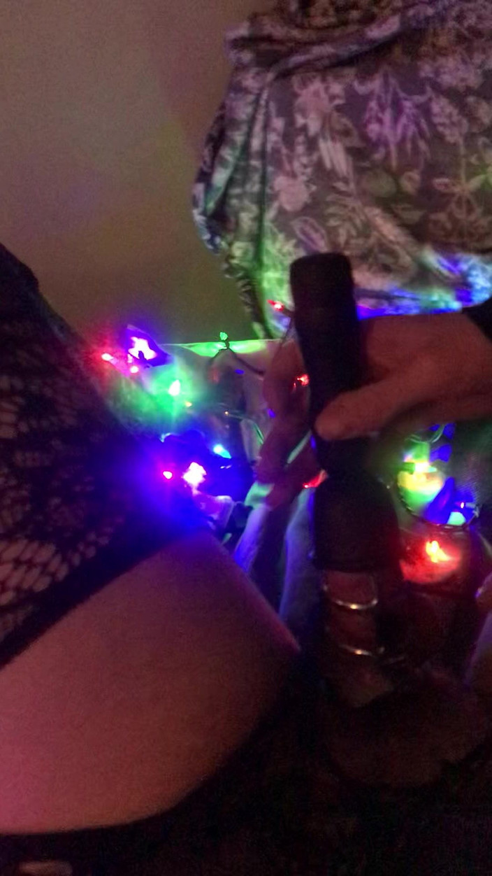 Mistress Mariahs dark secrets: Usando un juguete sonoro de castigo