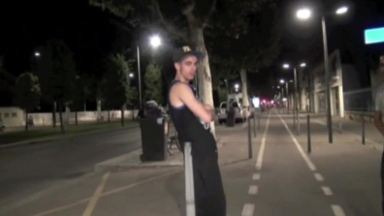Crunch Boy: French gay twink fucked by scally in the car in...
