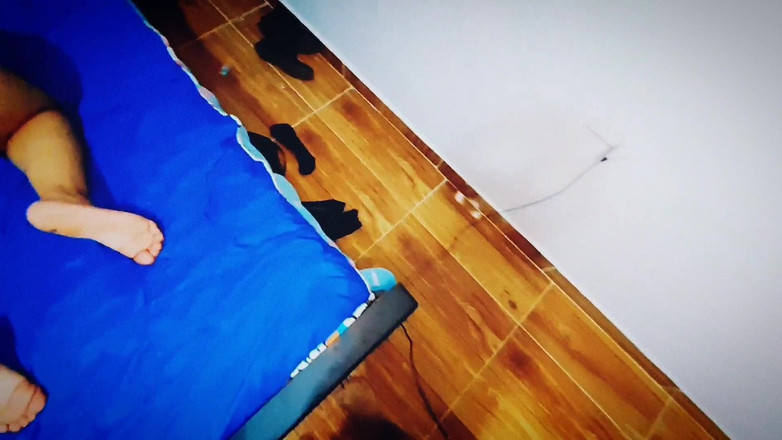 MeliBaby: Seksi büyük götlü ilk kez