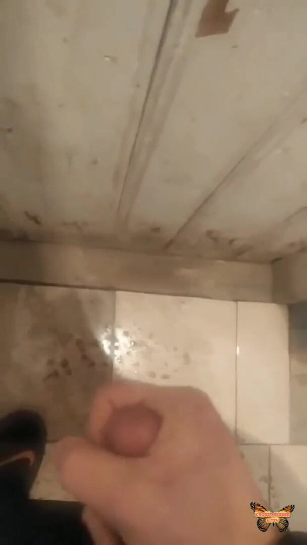 Kitty_Cross: ホットカミング巨根ゲイ弱虫自家製ザーメンビッグロード