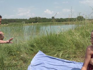 Outdoor Fucktivities: Stretch my tight anus by the lake