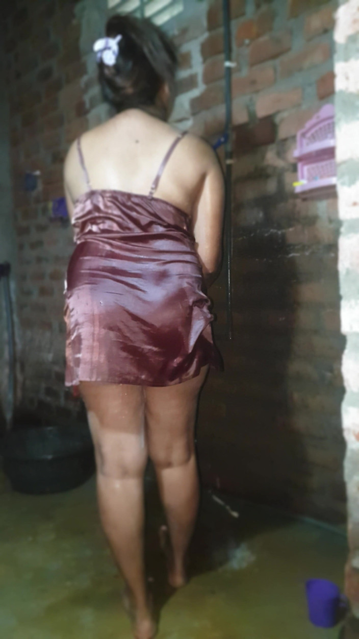 Tiyana: ホットワイフ・バスティング