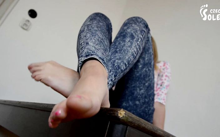 Czech Soles - foot fetish content: Teenage foot dream