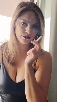 Sexy Smoking Break