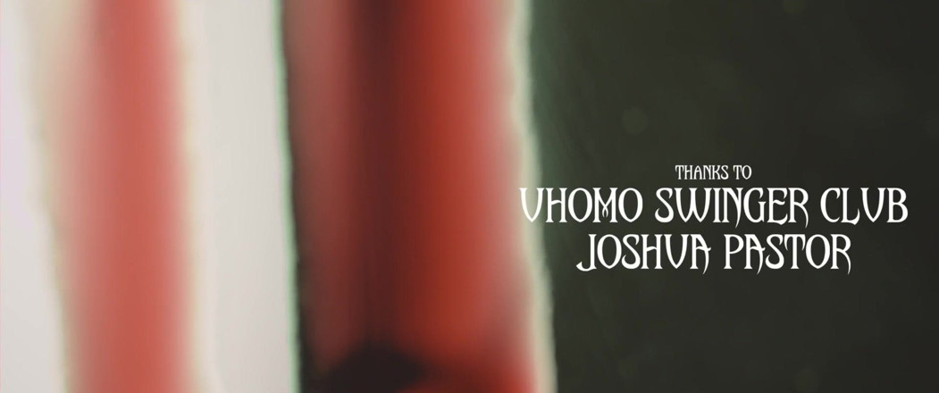 Verso Cinema: Deeply bitten in threesome action