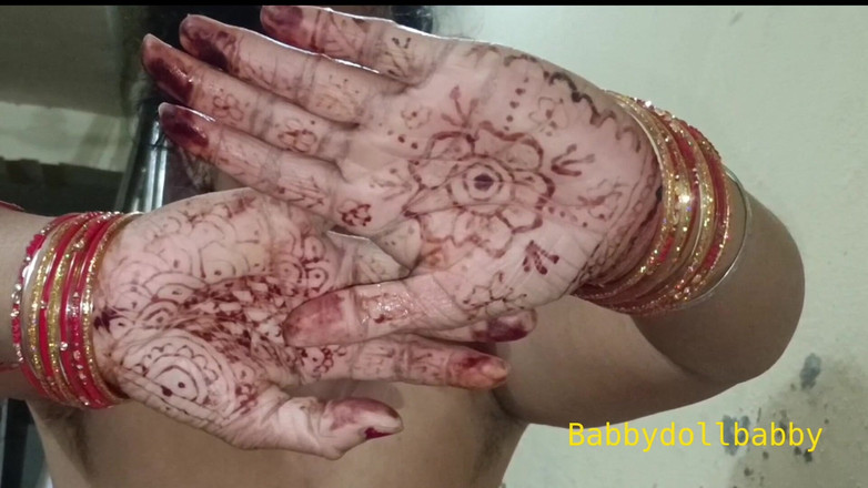 MHM: 名声の裏側: Instagram クイーンの秘密の夜