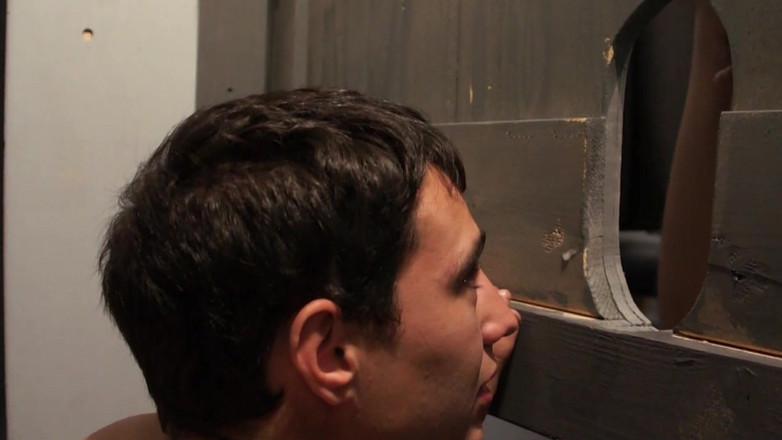 SEXUAL SIN GAY: Aksi hot lesbian cewek kembar yang lagi asik nyepong kontol...